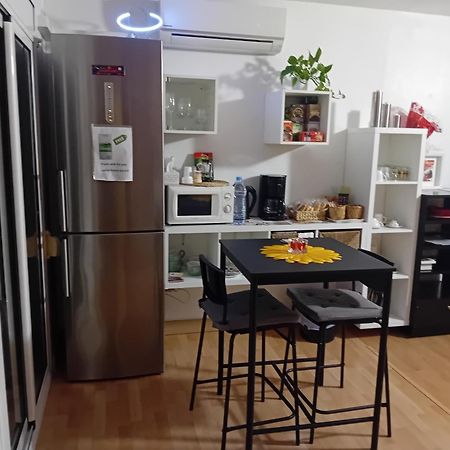 Apartamento Compartido Excelente Ubicacion El Prat de Llobregat Dış mekan fotoğraf