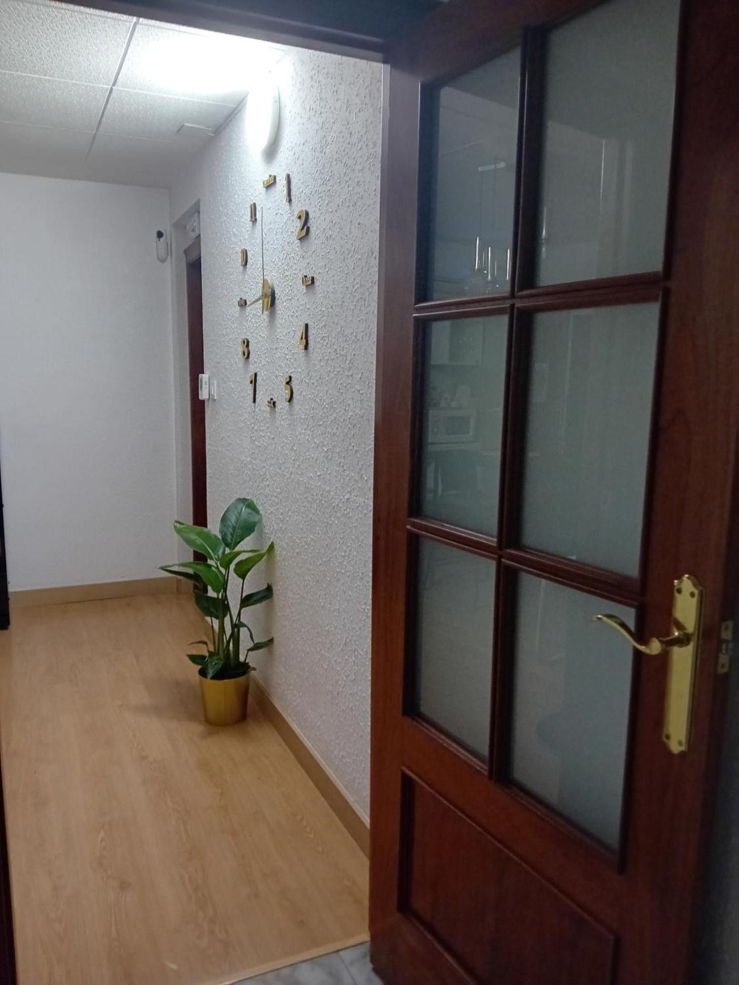 Apartamento Compartido Excelente Ubicacion El Prat de Llobregat Dış mekan fotoğraf