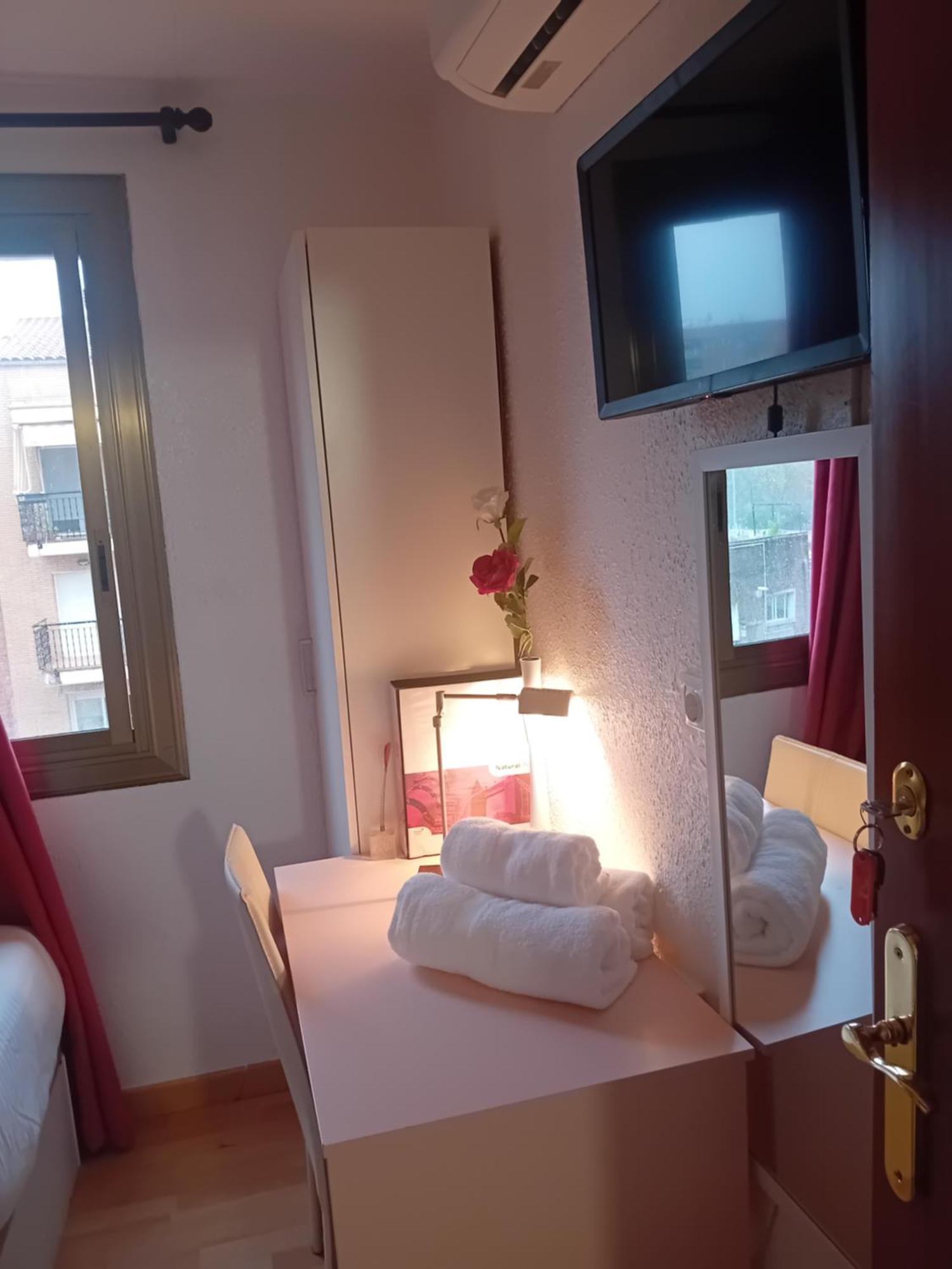 Apartamento Compartido Excelente Ubicacion El Prat de Llobregat Dış mekan fotoğraf