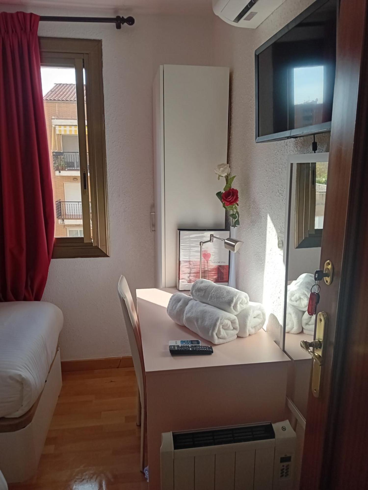 Apartamento Compartido Excelente Ubicacion El Prat de Llobregat Dış mekan fotoğraf